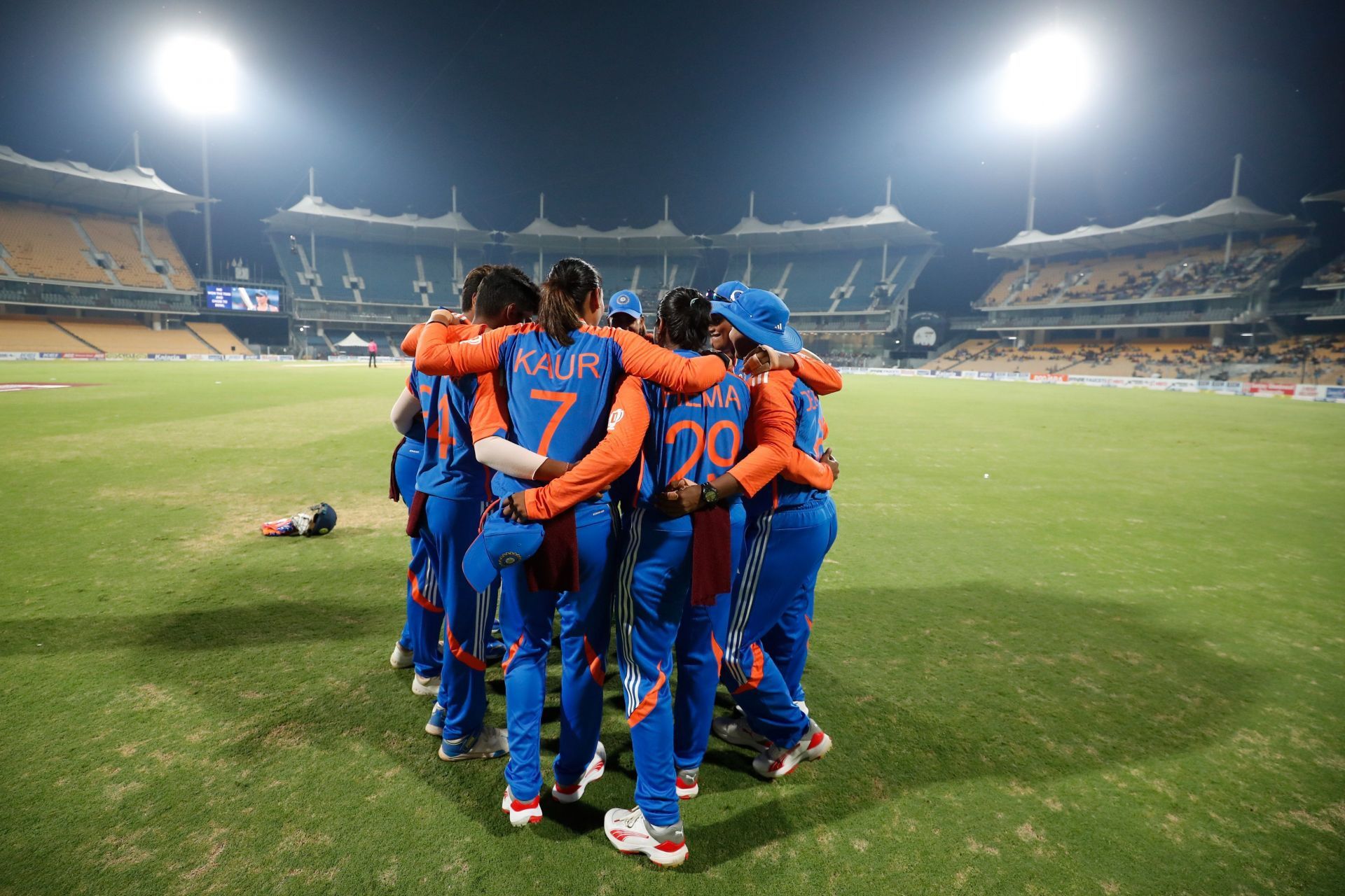 भारतीय टीम वापसी के इरादे से उतरेगी (Photo Credit: X/@BCCIWOMEN)