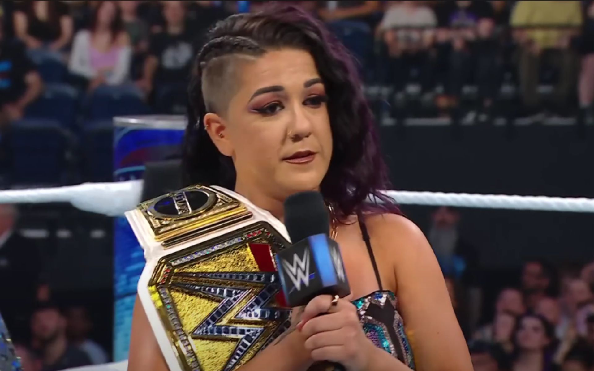 [SPOILER] Bayley gets pinned by top star during SmackDown tapings