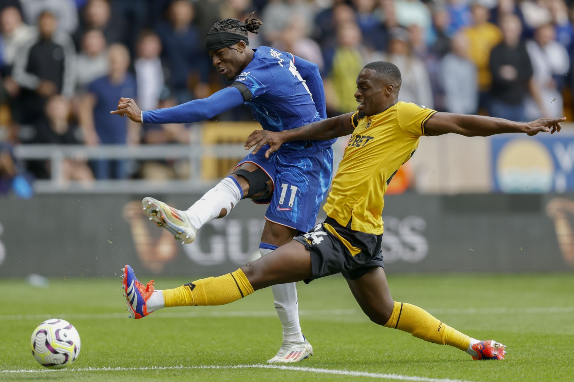 Noni Madueke shook off boos with a masterclass (Image - Getty)