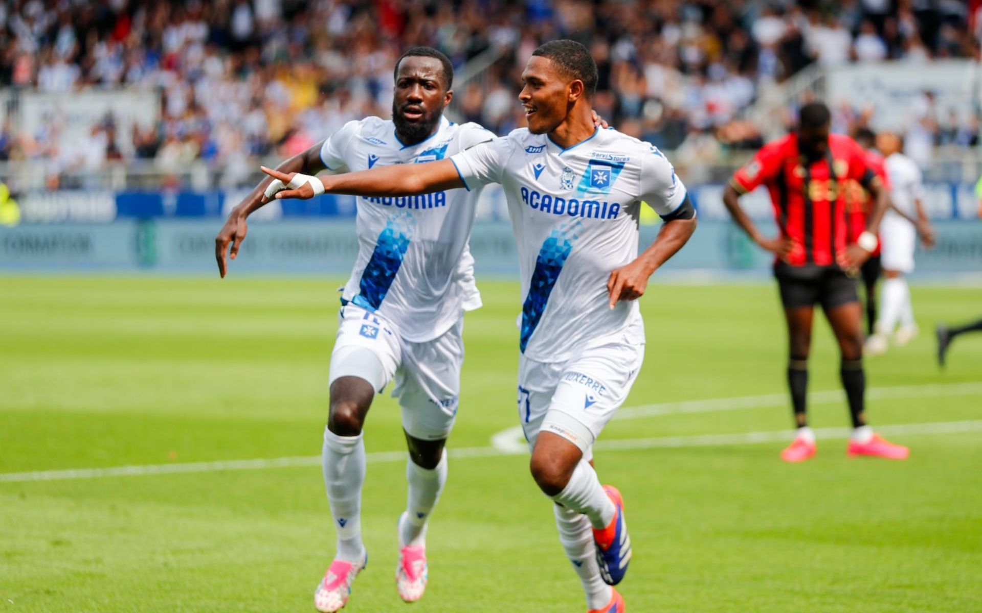 Can Auxerre pick up their second win of the season this weekend?