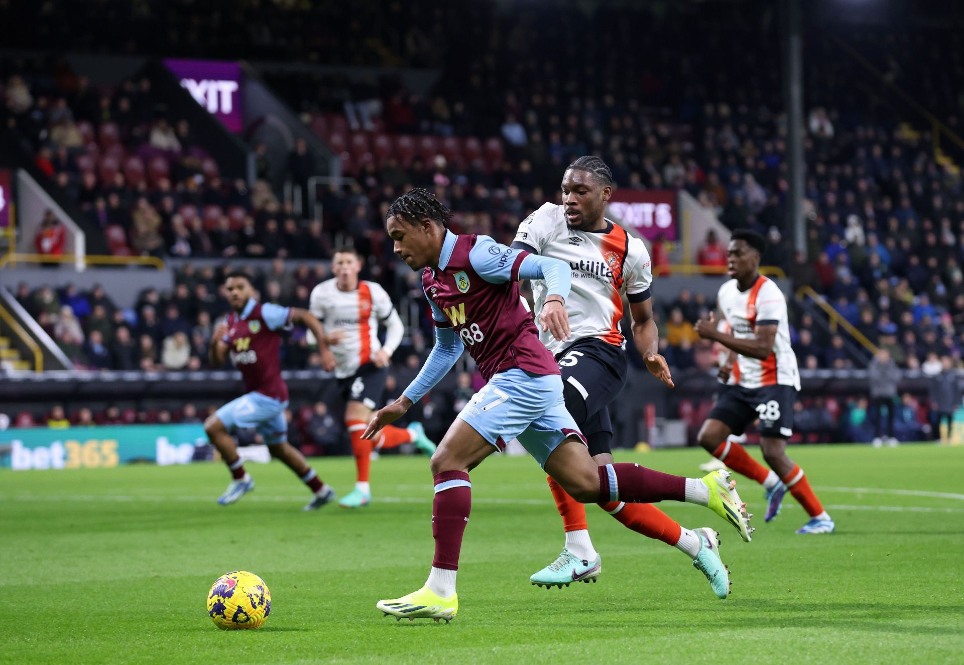 Burnley FC v Luton Town - Premier League - Source: Getty