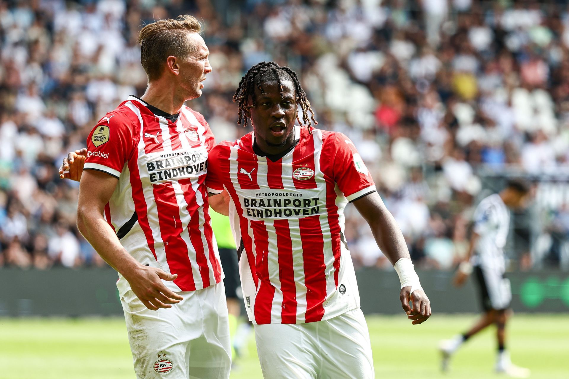 Heracles Almelo v PSV Eindhoven - Source: Getty