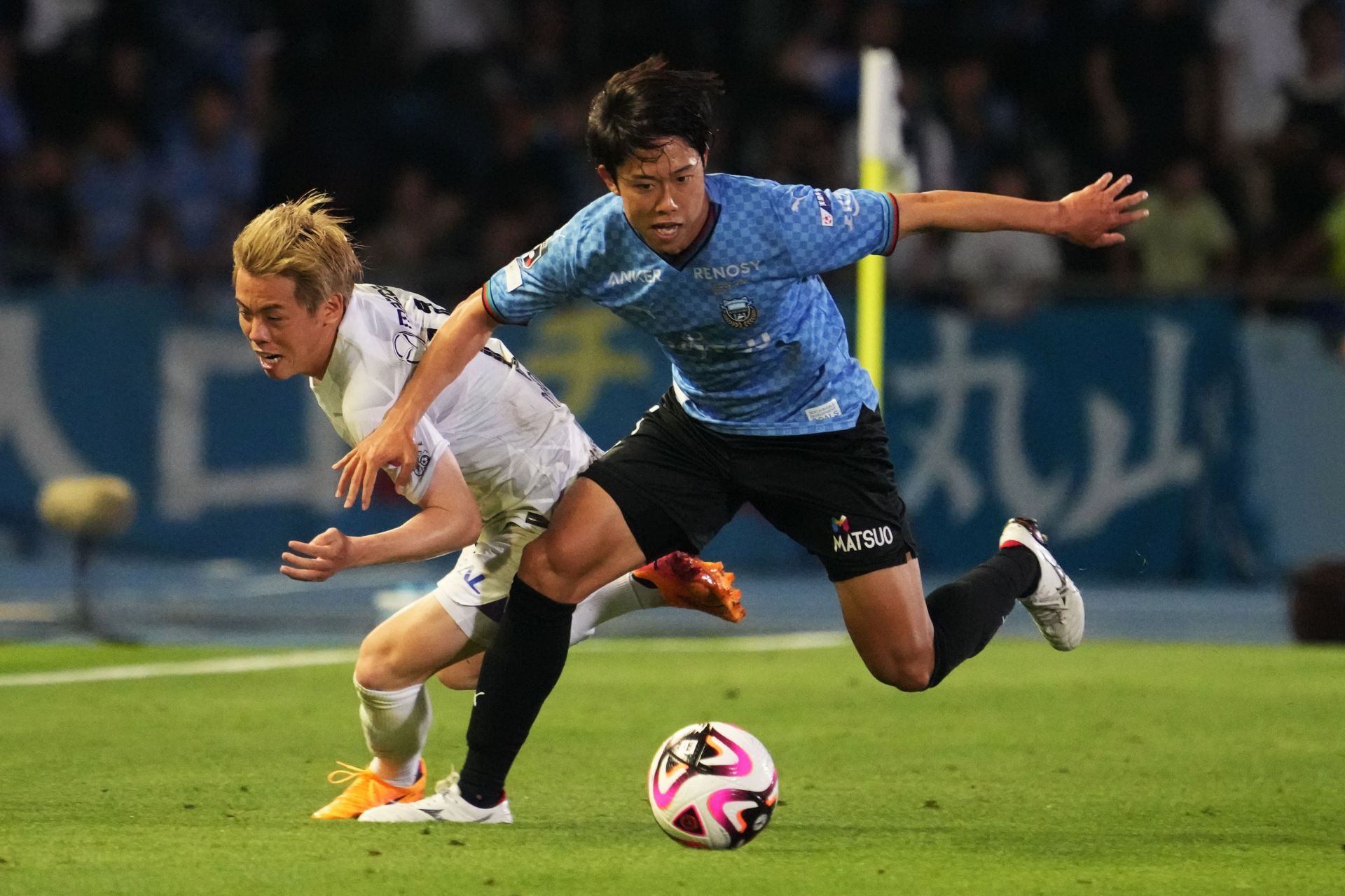 Kawasaki Frontale v Sanfrecce Hiroshima - J.LEAGUE MEIJI YASUDA J1 - Source: Getty