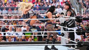 WWE SummerSlam में फरेब को सच्ची मोहब्बत समझ बैठी फीमेल स्टार को मिला धोखा, आंखों में आंसुओं के सैलाब के साथ पहुंची बैकस्टेज, देखें वीडियो