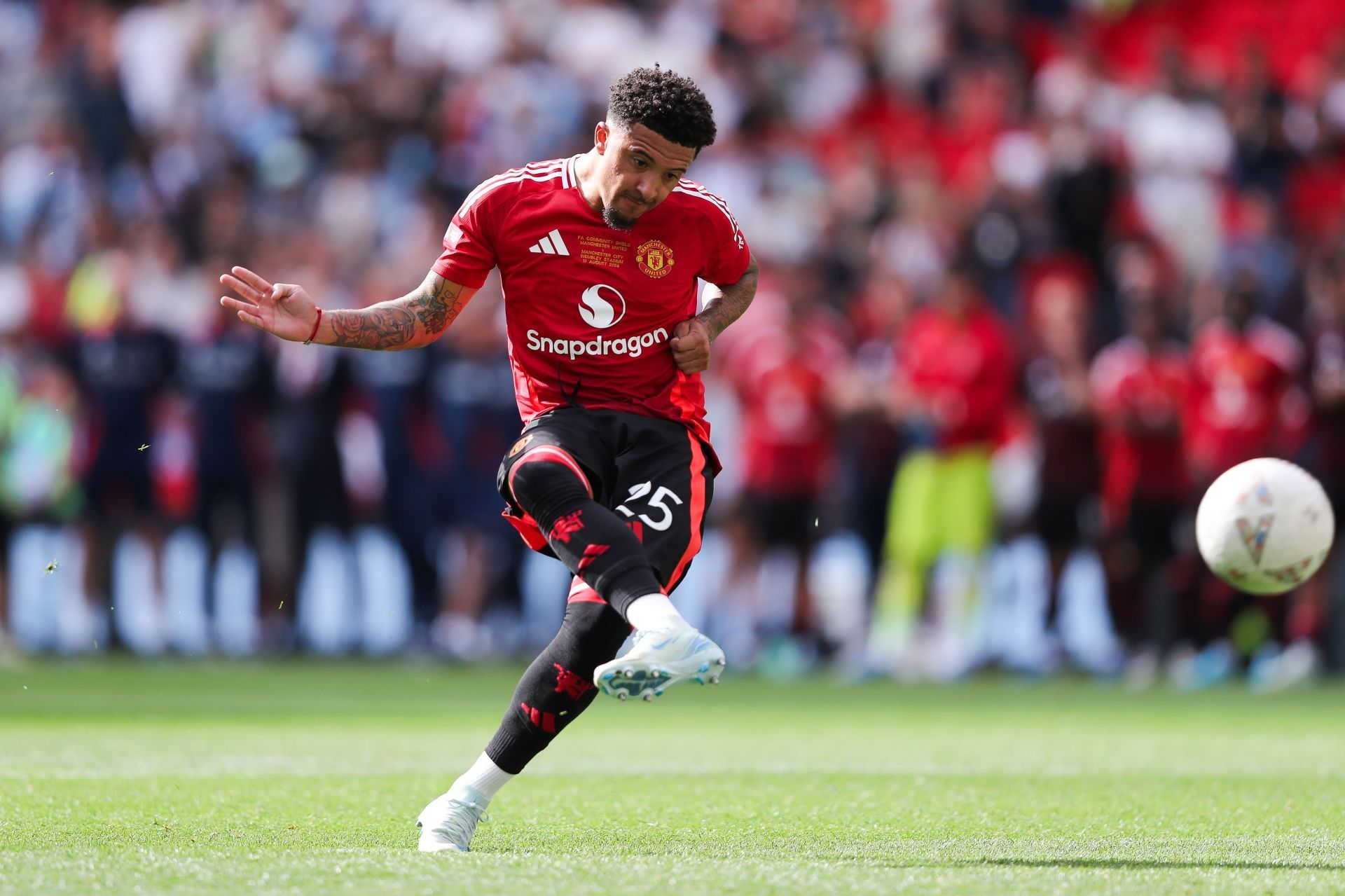 Erik ten Hag says Jadon Sancho will not leave Man United.