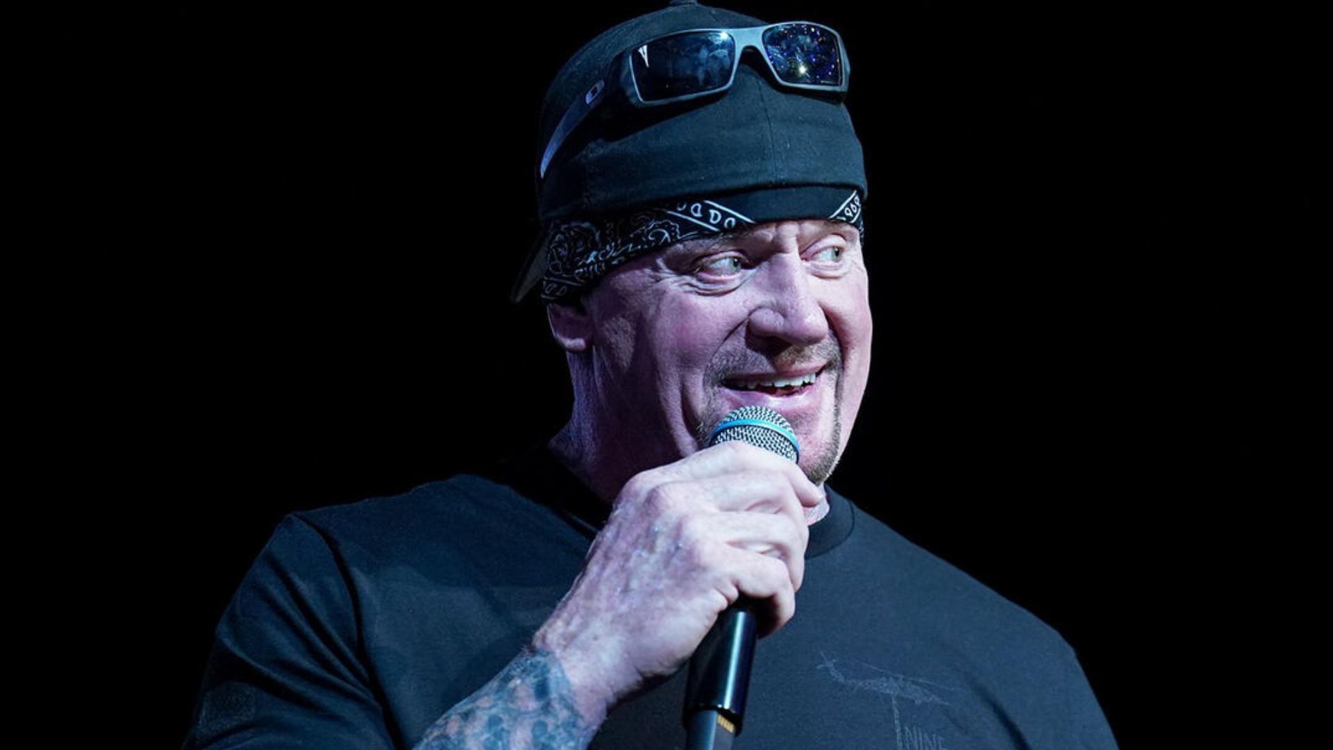 The Undertaker performing at &quot;UNDERTAKER 1 deadMAN SHOW&quot; [Photo credit: WWE]