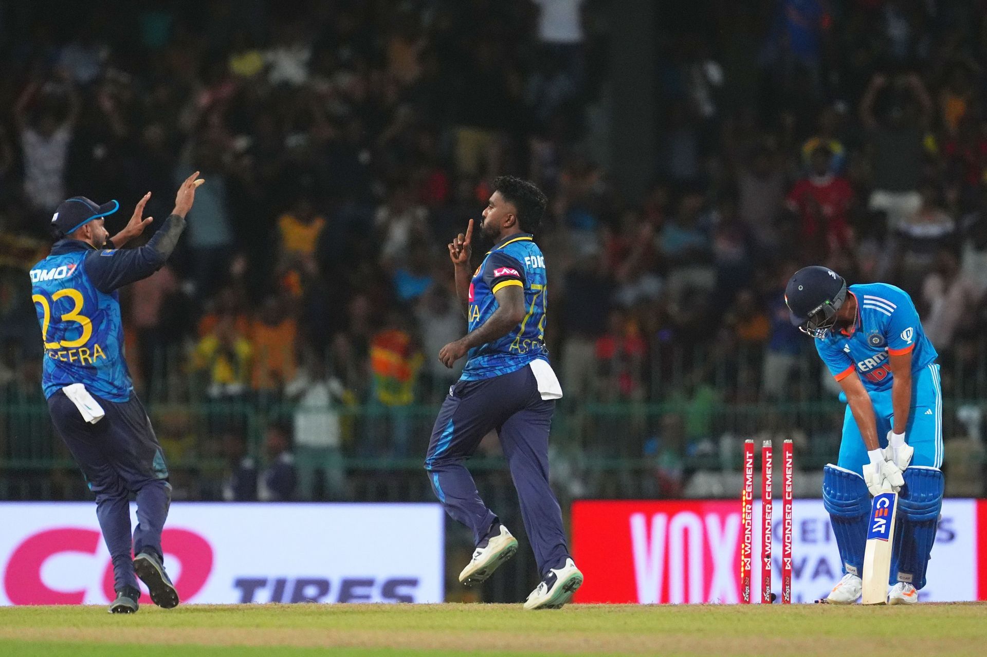 India vs Sri Lanka 2025, 2nd ODI Toss result and playing XIs for today