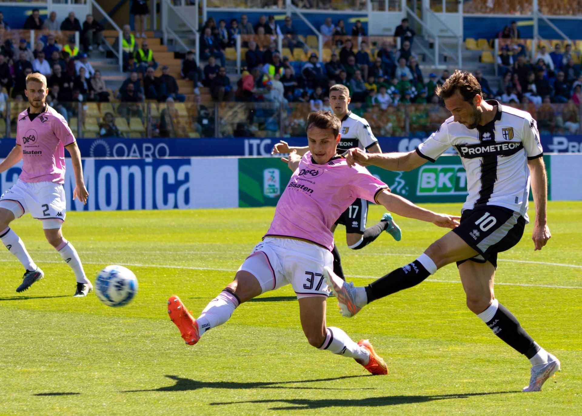 Parma Calcio v Palermo FC - Serie B - Source: Getty