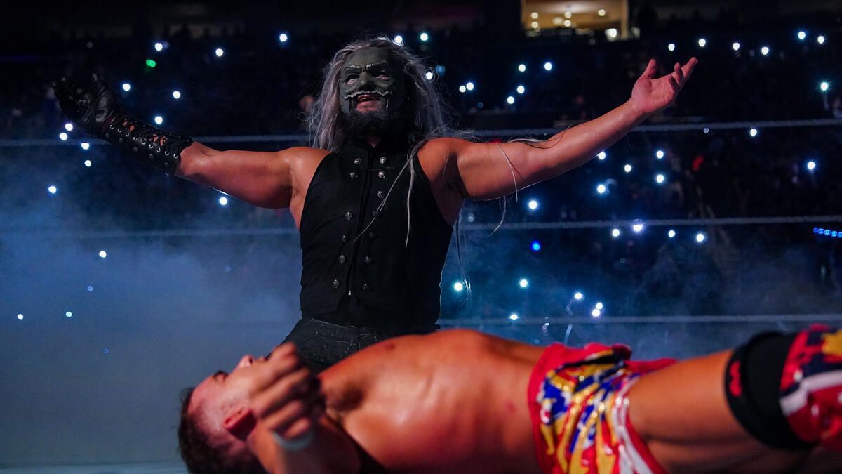 WWE Raw में अंकल हाउडी ने लड़ा पहला मैच (Photo: WWE.com)