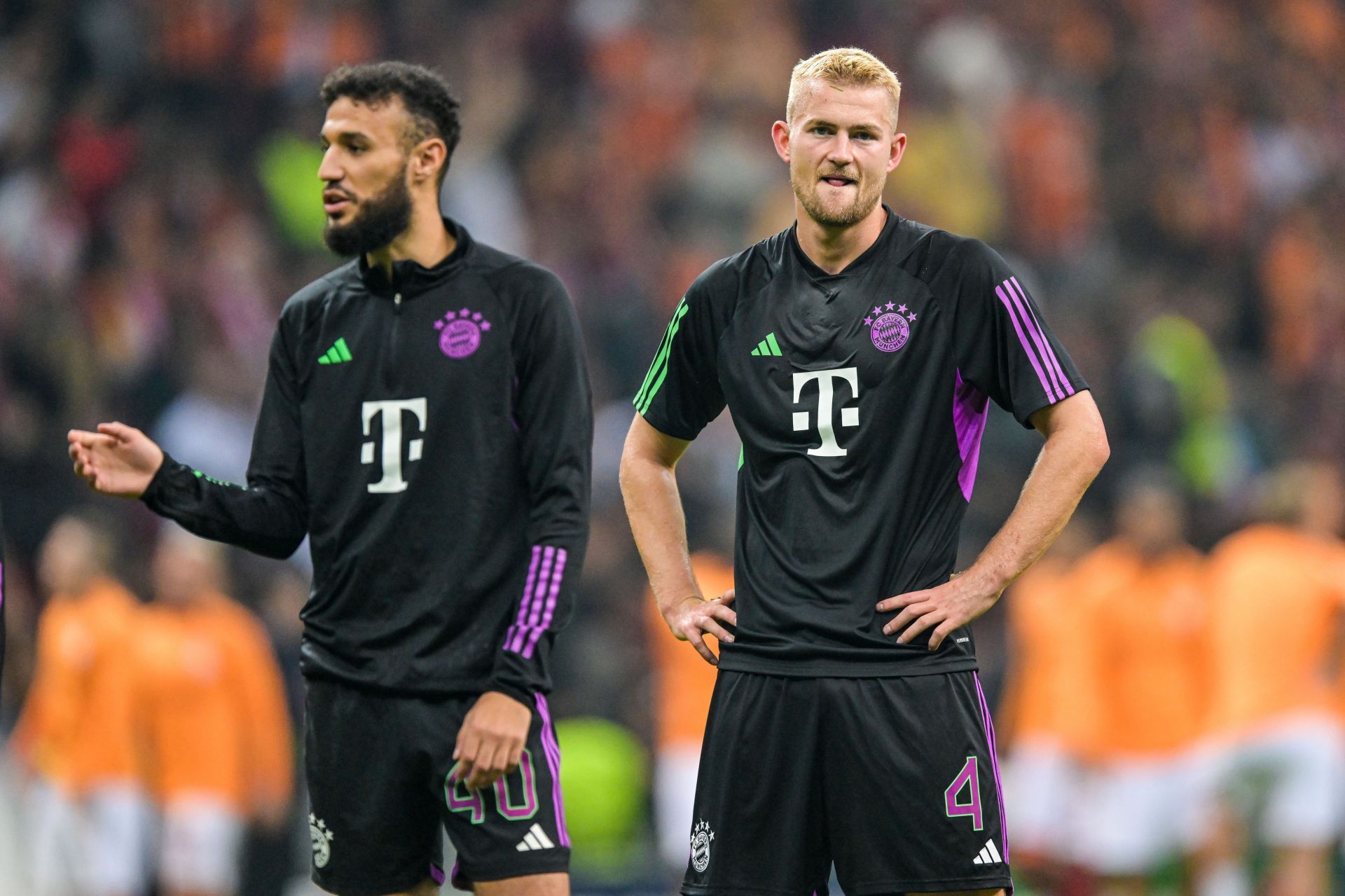 Noussair Mazraoui (left) and Matthijs de Ligt