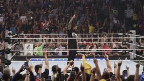 WWE SmackDown का शो खत्म होने के बाद रोमन रेंस ने क्या किया? असली ट्राइबल चीफ का अनदेखा वीडियो आया सामने