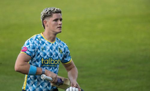 Jacob Bethell of Birmingham Bears acknowledges the applause at the end of his innings of 56 runs not out during the T20 Vitality Blast match between Birmingham Bears and Northamptonshire Steelbacks.