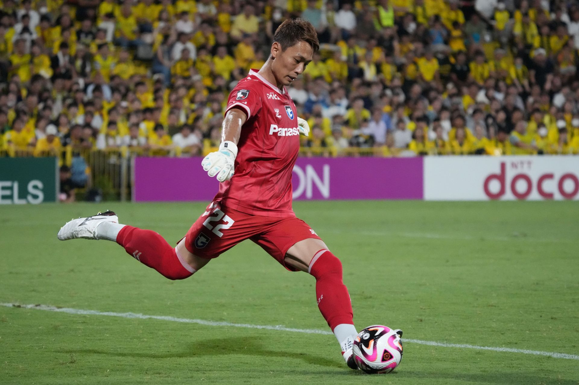 Kashiwa Reysol v Gamba Osaka - J.LEAGUE MEIJI YASUDA J1 - Source: Getty