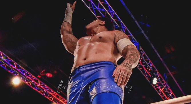 WWE डेब्यू के कयास के बीच रियल लाइफ Bloodline मेंबर ने तोड़ी चुप्पी, बड़े शो को किया मिस