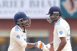 “From despair to domination” - Cricket fraternity reacts to Ravindra Jadeja and Ravichandran Ashwin's 195* run partnership in IND vs BAN 1st Test 2024