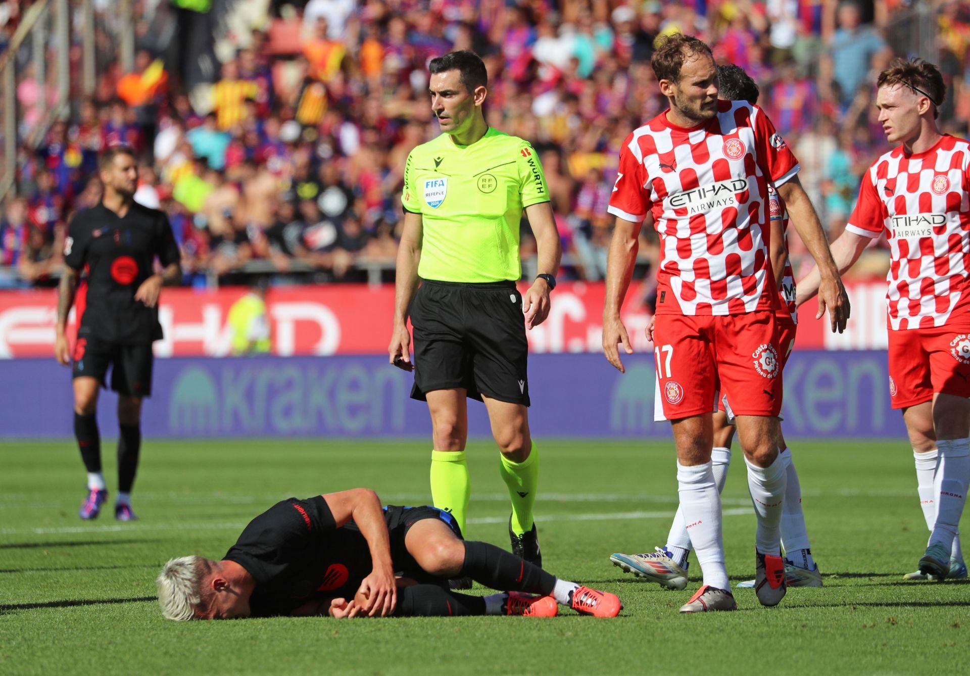 Dani Olmo gets injured - La Liga EA Sports - Source: Getty