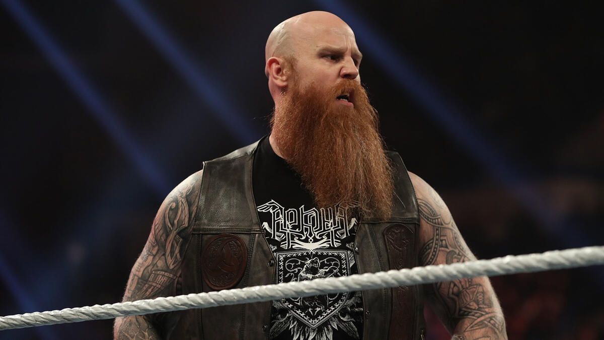 Congratulations to WWE star Erick Rowan