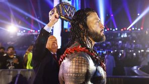 3 चीजें जो इस हफ्ते WWE SmackDown के एपिसोड में Roman Reigns कर सकते हैं