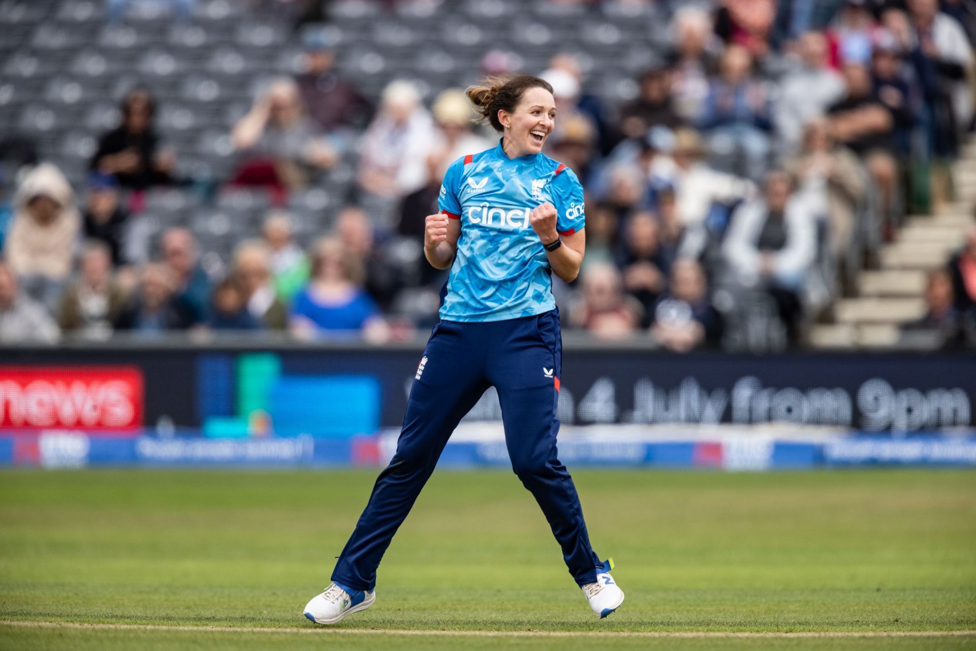 England v New Zealand - 3rd Women