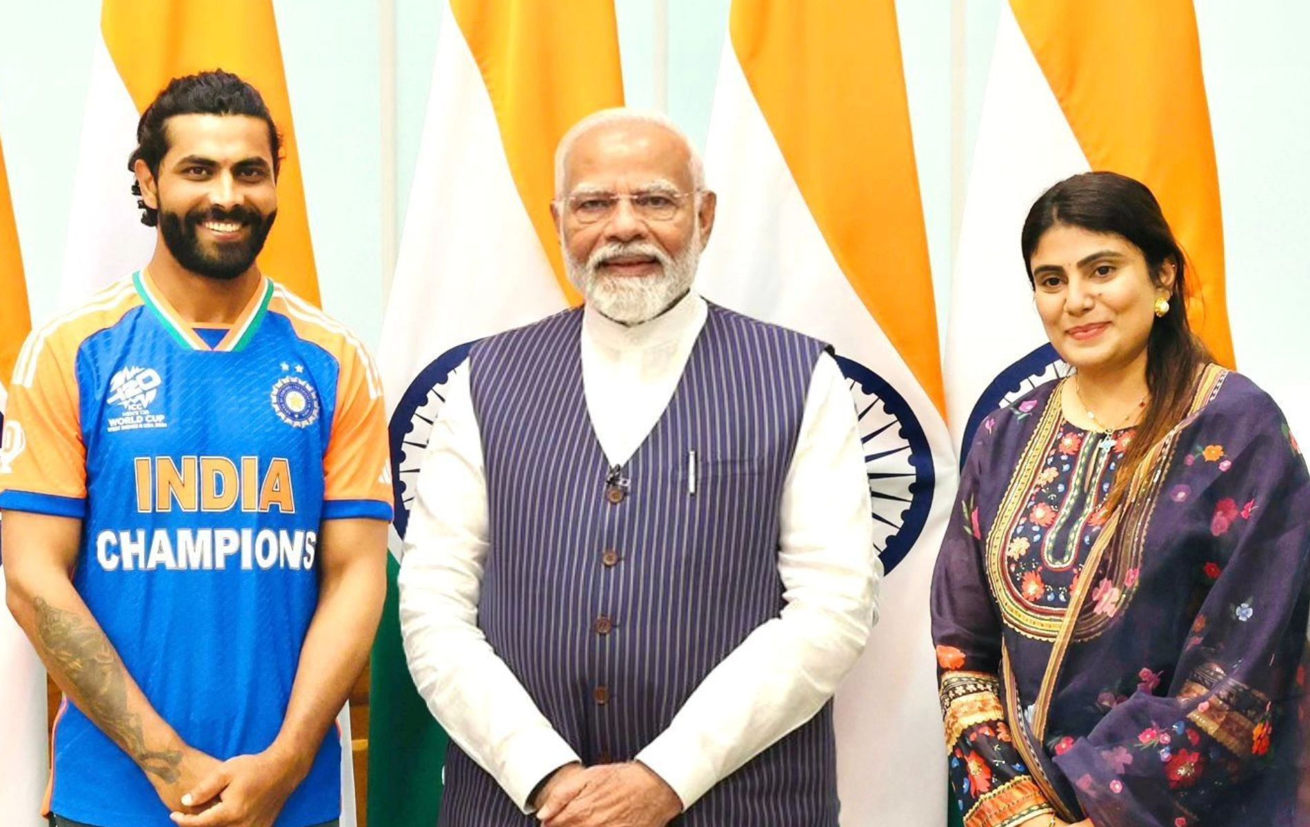 (L to R) Ravindra Jadeja, PM Narendra Modi, Rivaba Jadeja. (Pic: Instagram/Ravindra Jadeja)