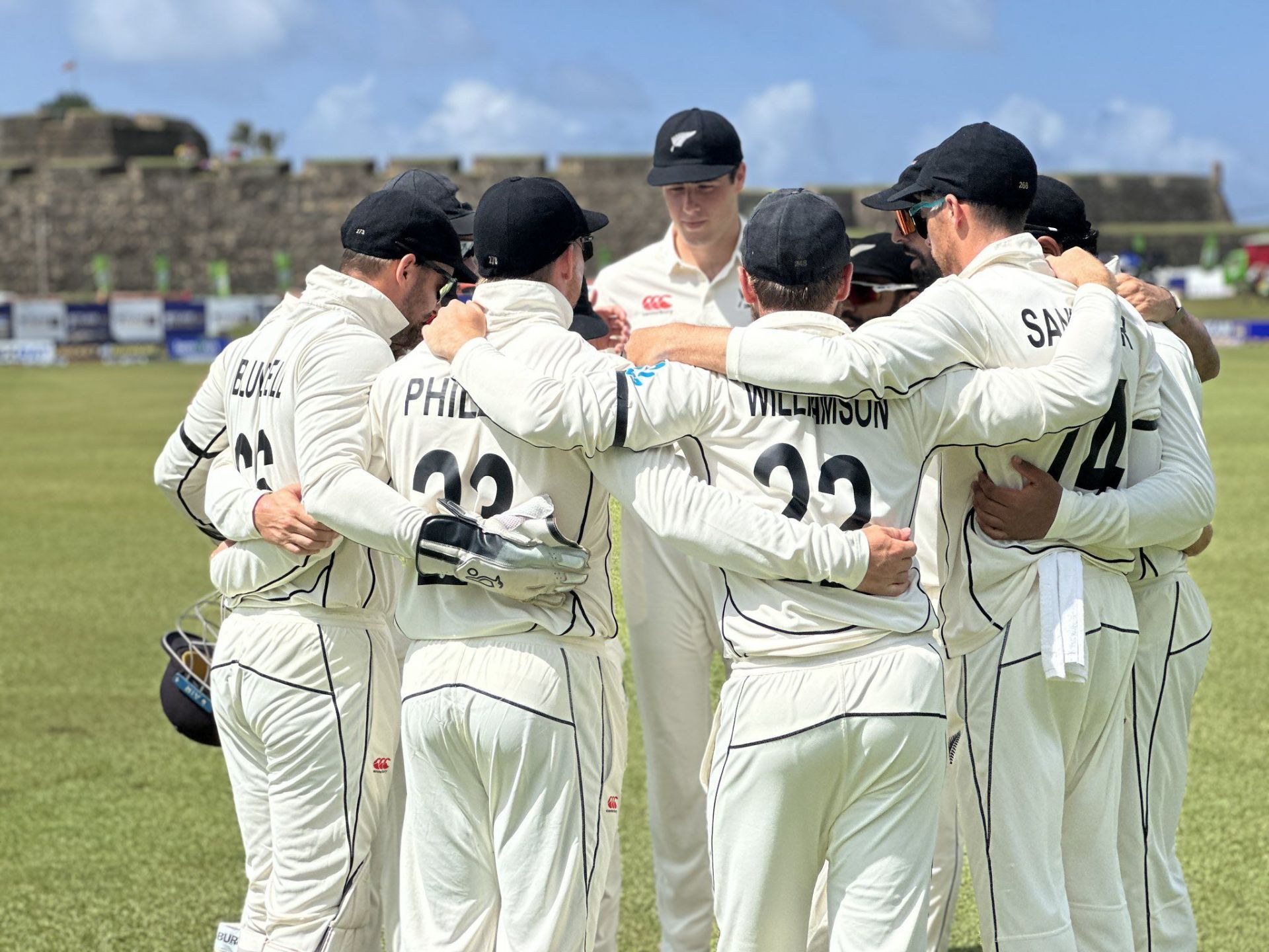 Why are New Zealand players wearing black arm-bands in the 2nd SL vs NZ ...