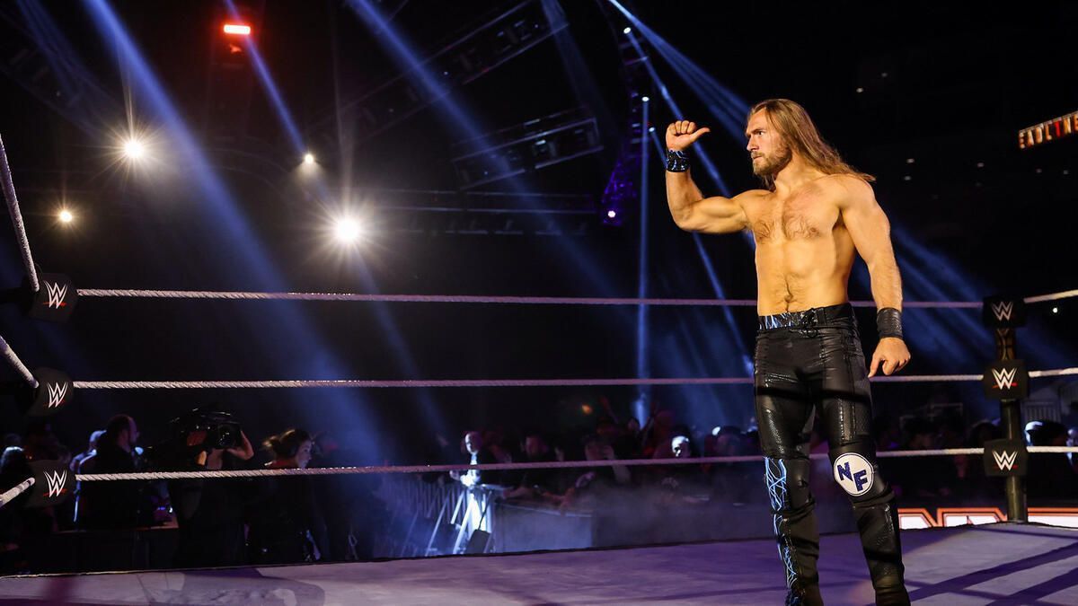 Axiom vs. Nathan Frazer: photos | WWE