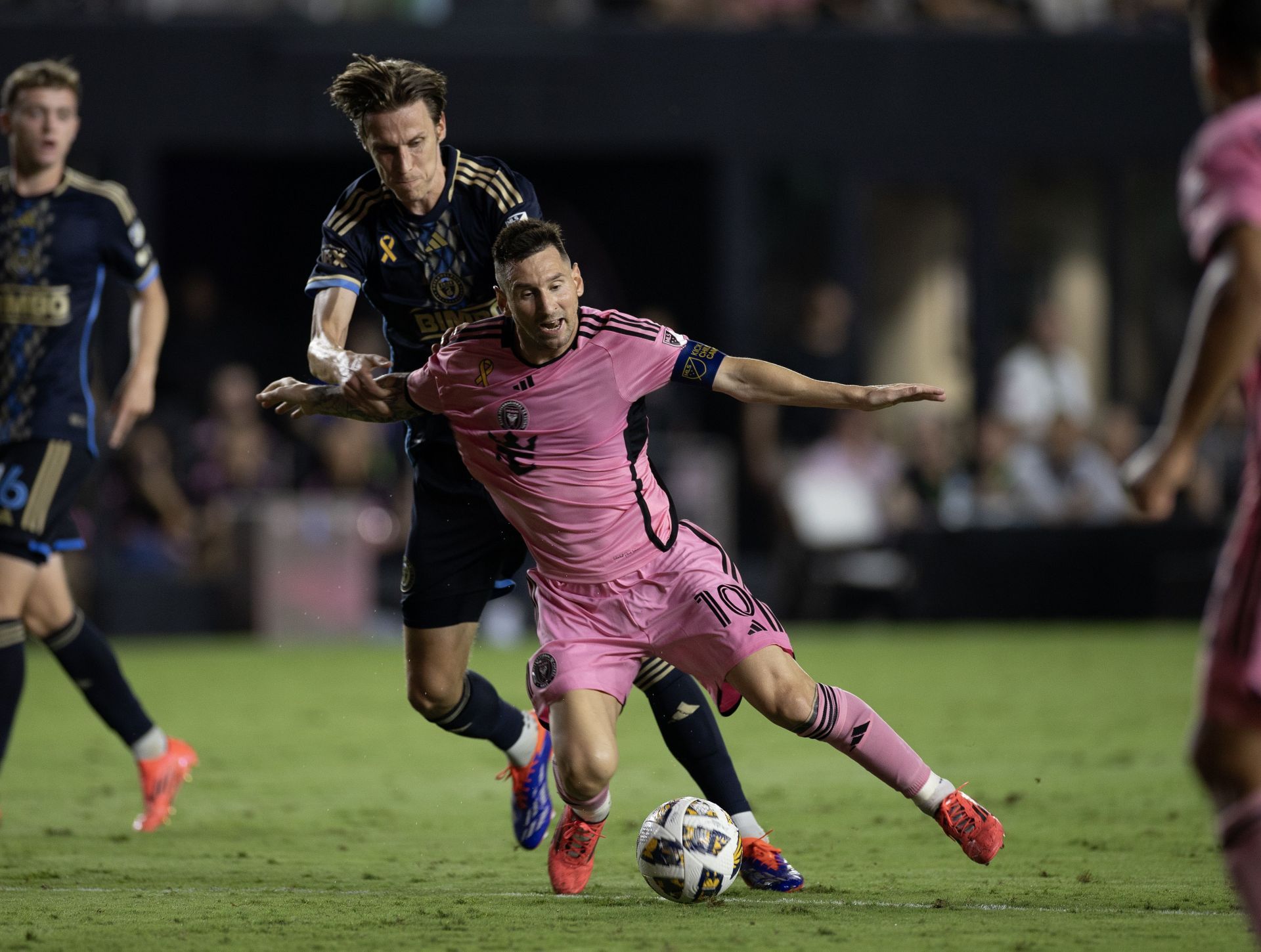 Inter Miami striker Lionel Messi (in pink)