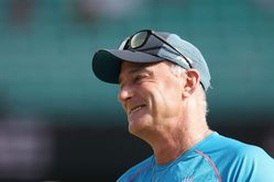 "He just stopped responding" - Alec Stewart recalls final exchanged messages with Graham Thorpe before his death