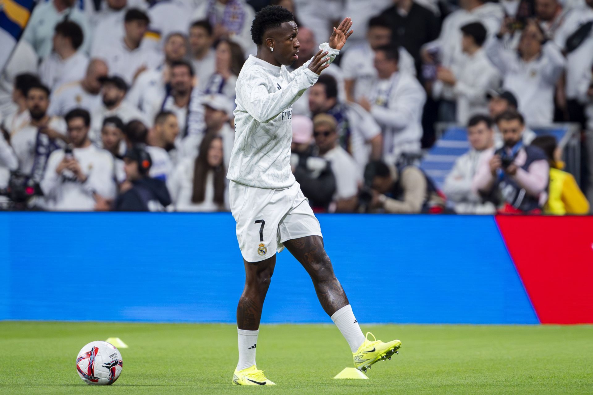 Los Blancos attacker Vinicius Junior