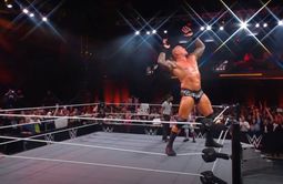 WWE दिग्गज Randy Orton की 11 साल बाद इस शो में बड़ी जीत, युवा रेसलर को RKO से किया ढेर