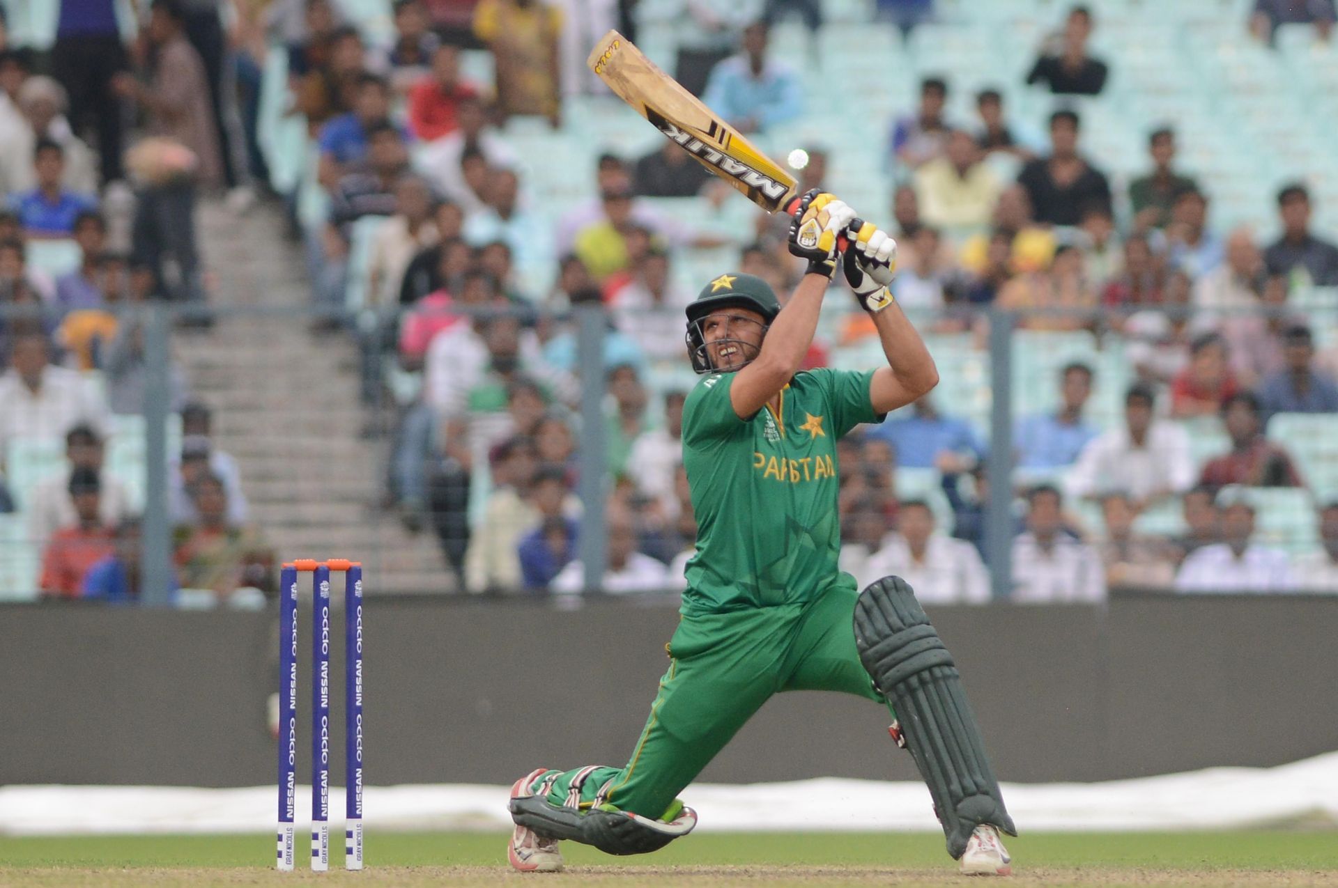 Pakistan Captain Shahid Afridi catch out at the Warm-up match between Pakistan and Sri Lanka at Edan Garden in Kolkata.