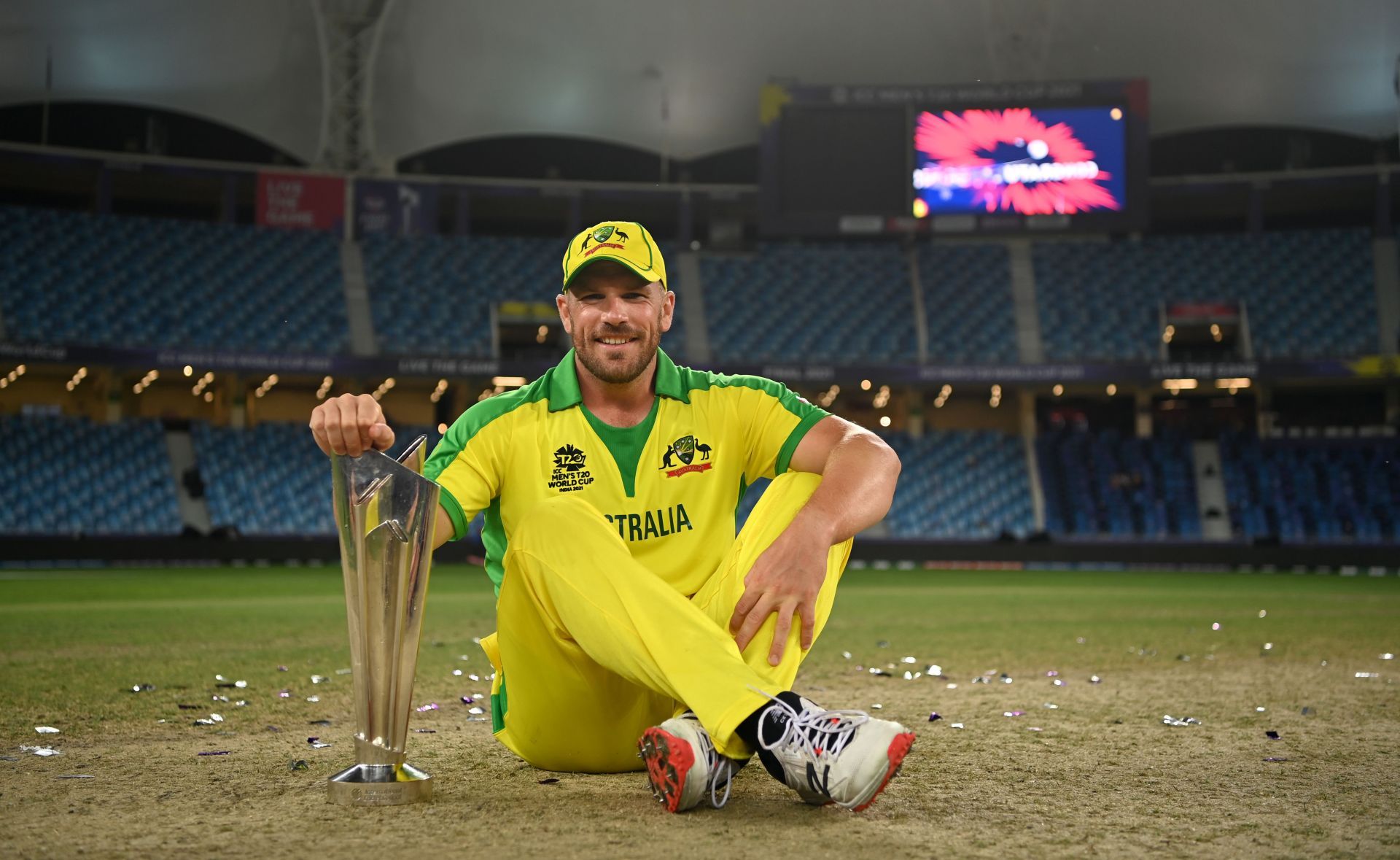 Winning Captain Photocall - ICC Men's T20 World Cup Final 2021 - Source: Getty