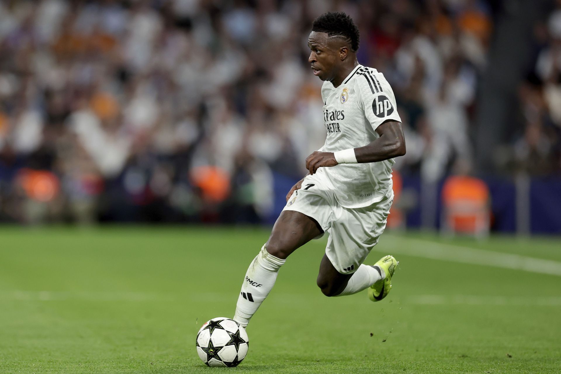 Manchester United star sends 2word message to Real Madrid’s Vinicius