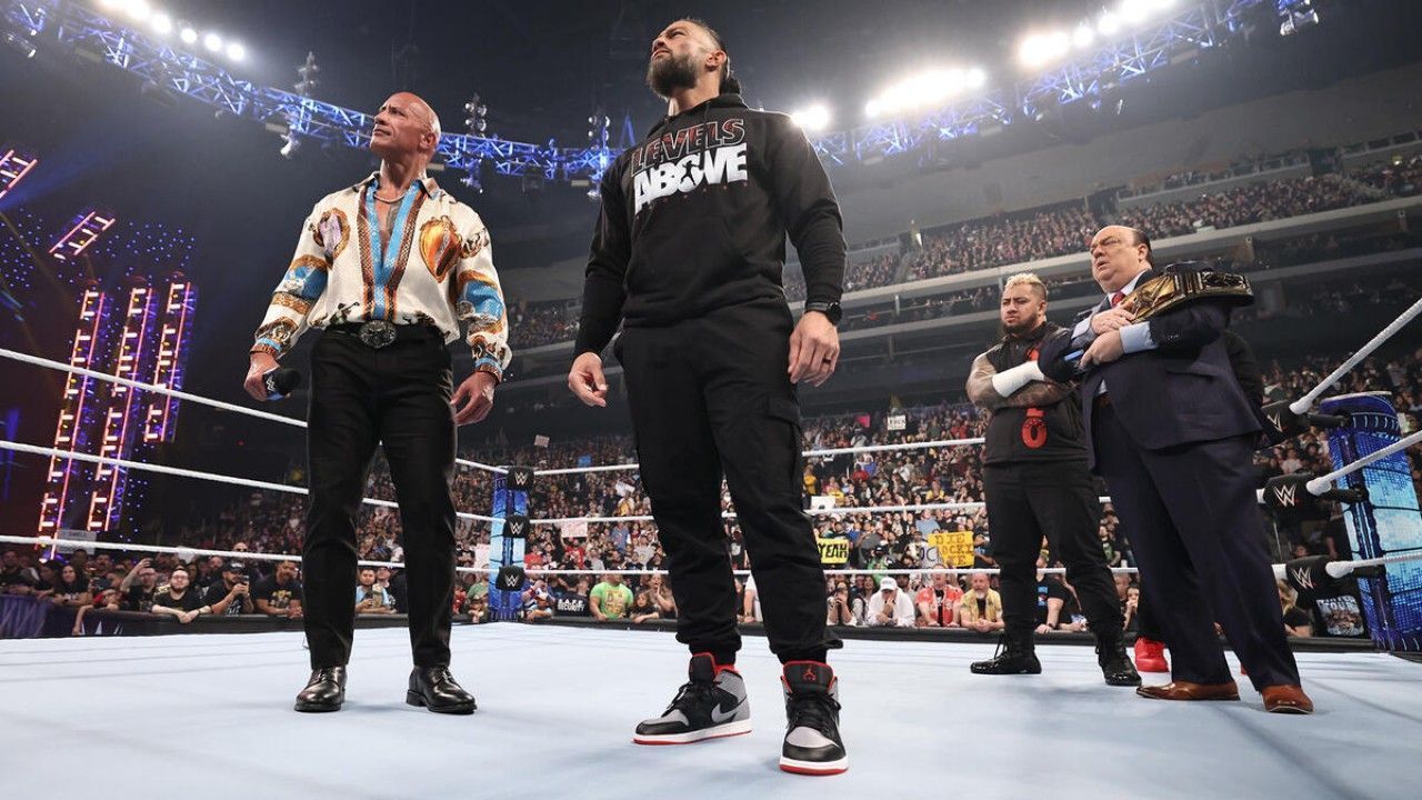 WWE SmackDown, Roman Reigns, The Rock, Bloodline,