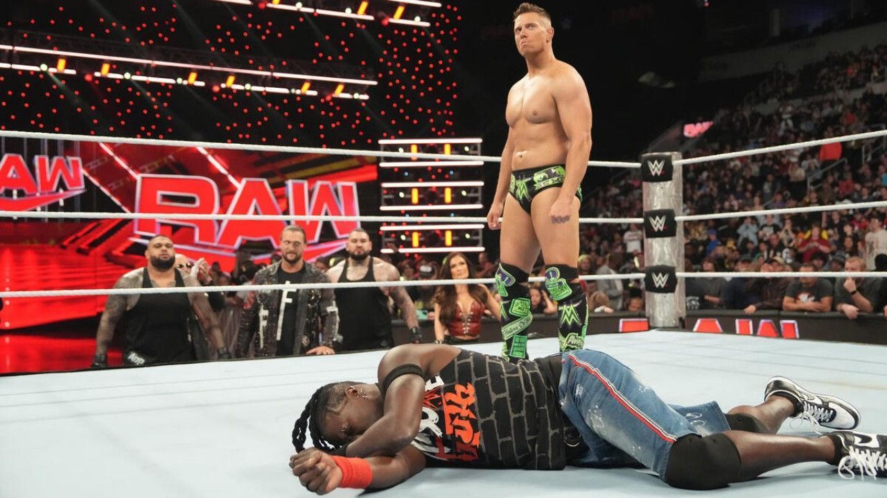 WWE Raw, The Miz, R-Truth, 