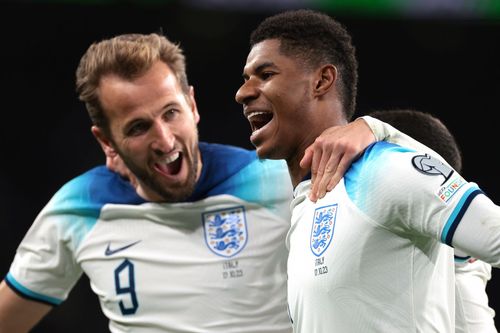 Harry Kane celebrates with Marcus Rashford as England beat Italy (Image - Getty)