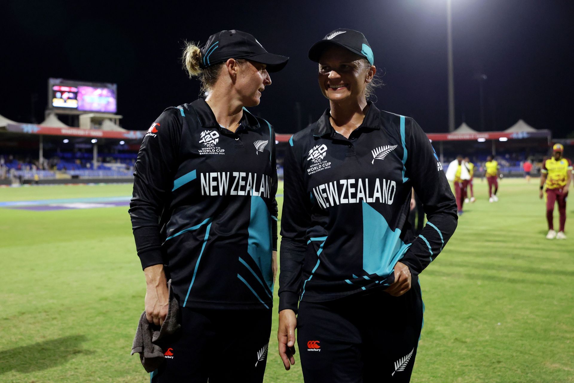 Sophie Devine and Suzie Bates. (Image Credits: Getty)