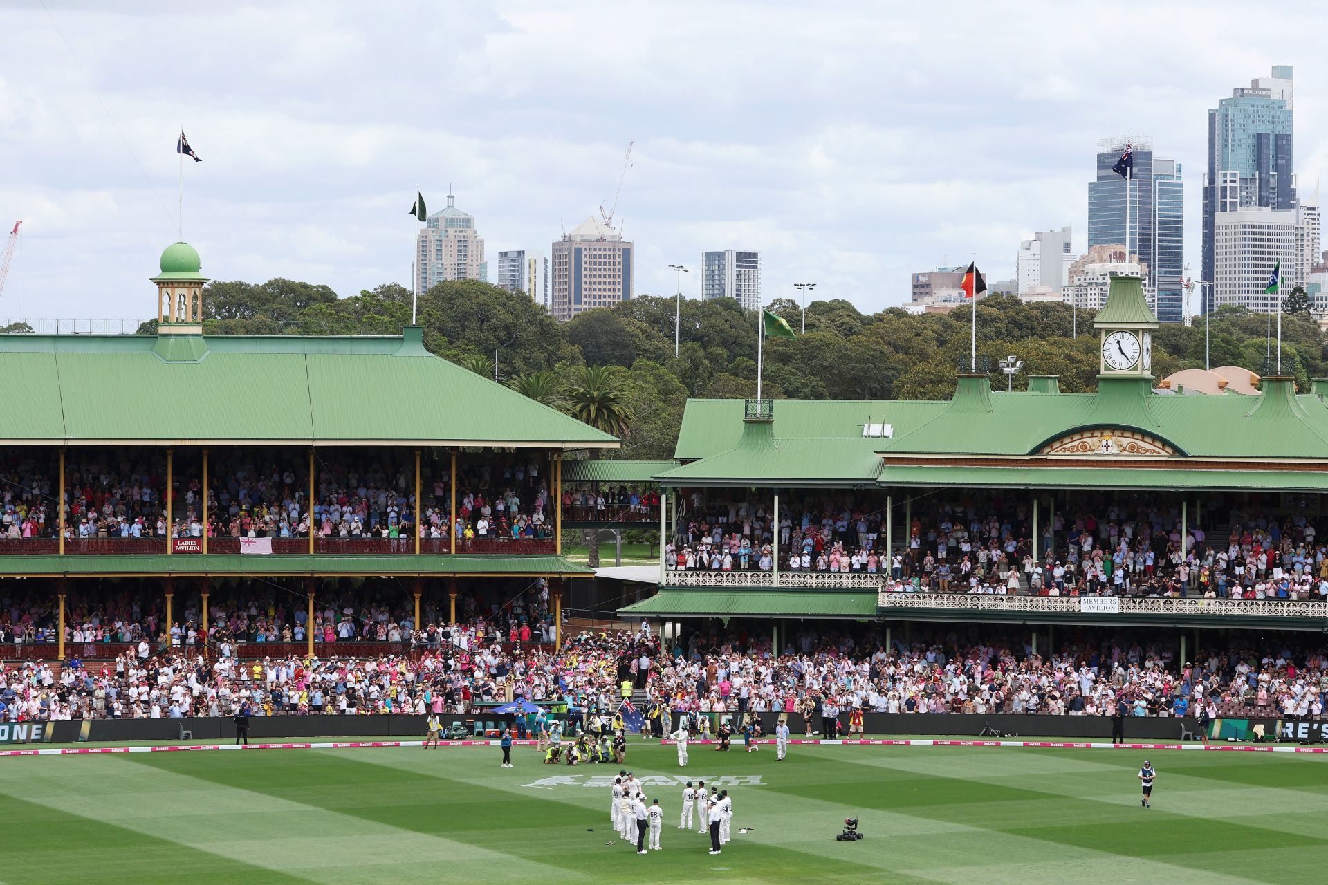 Australia v Pakistan - Men