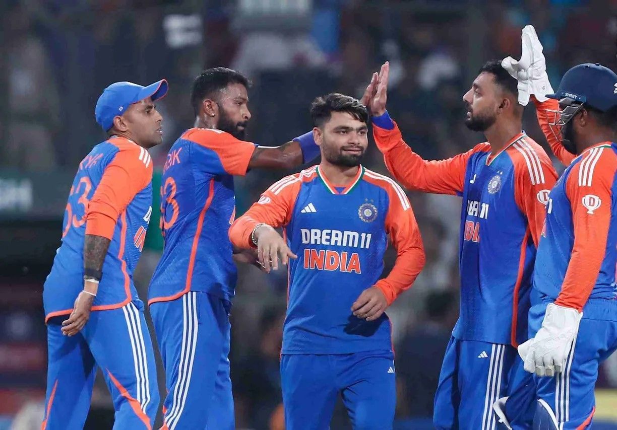 भारतीय टीम ने शानदार गेंदबाजी की (Photo Credit - BCCI.TV)