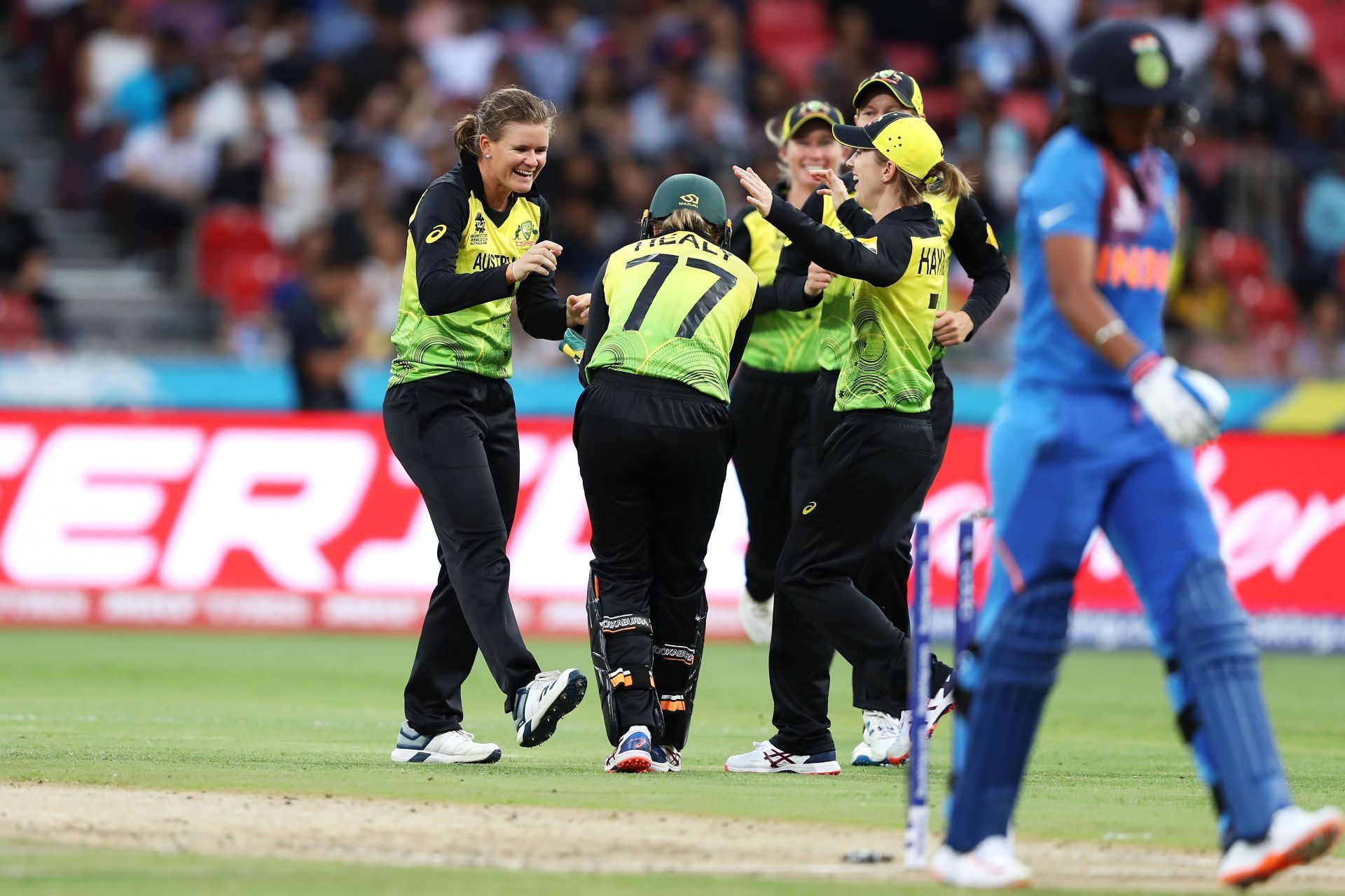 IND vs AUS India and Australia's last match scorecard in Women's T20