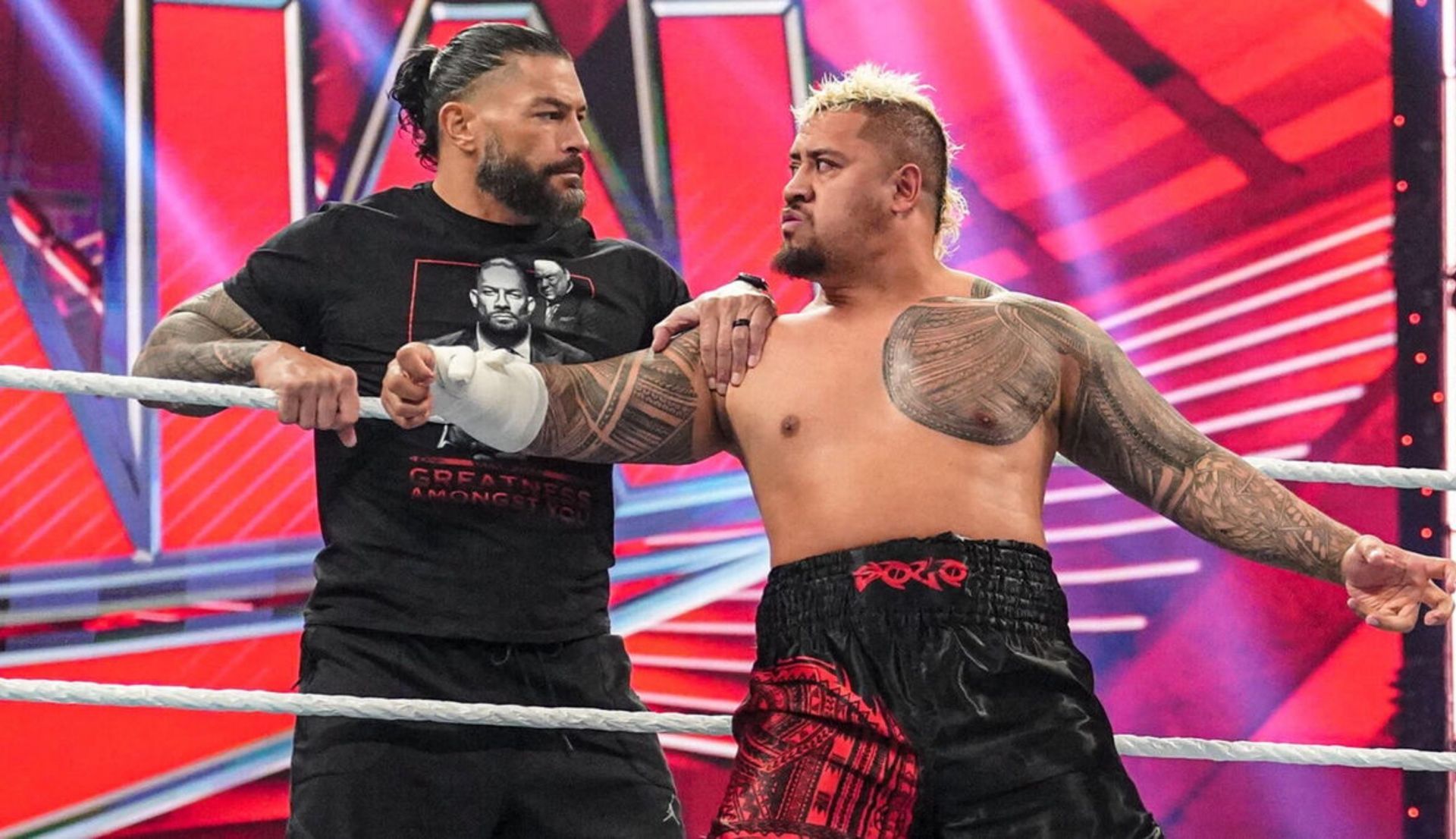 WWE दिग्गज द रॉक हैं ब्लडलाइन के असली लीडर? (Photo: WWE.com)