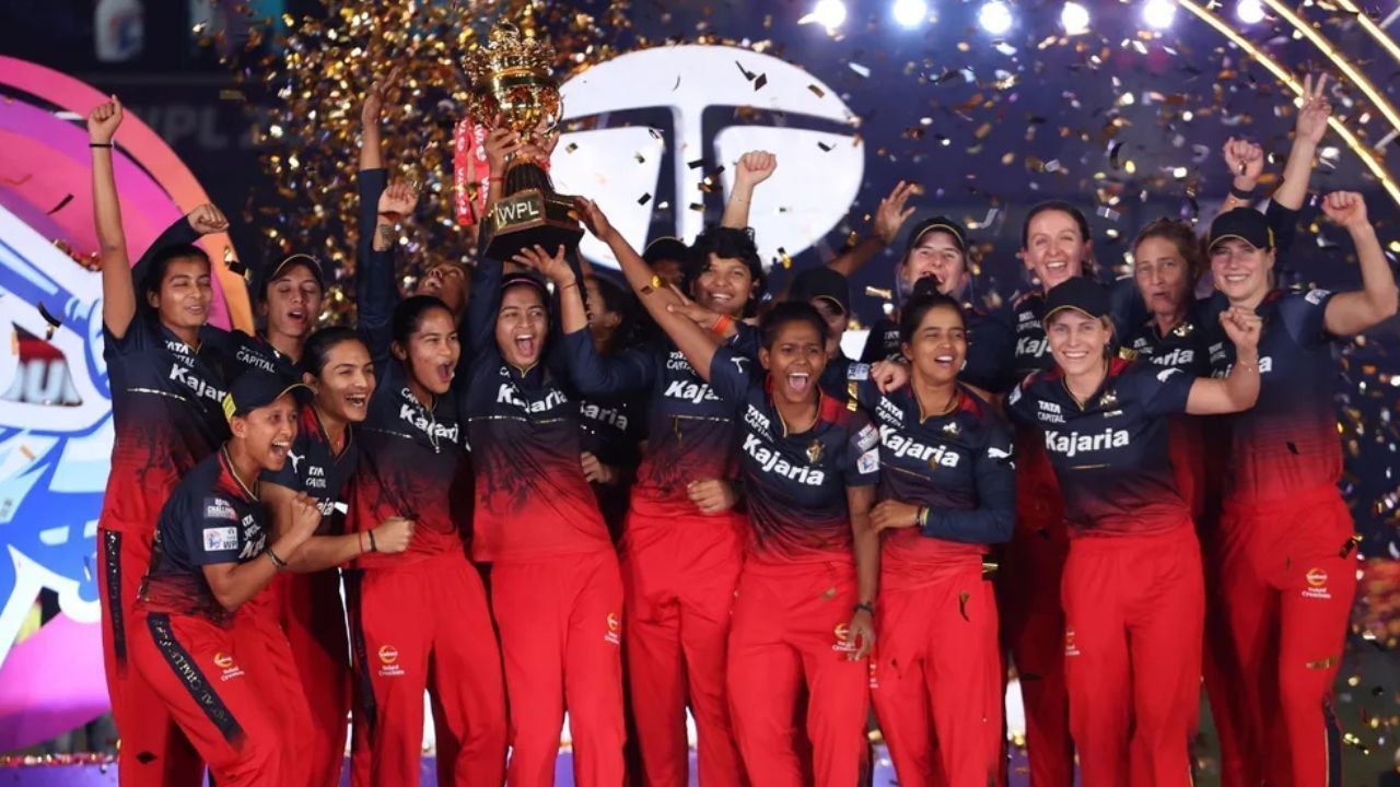 WPL 2024 का खिताब RCB ने जीता था (Photo Credit: wplt20.com)