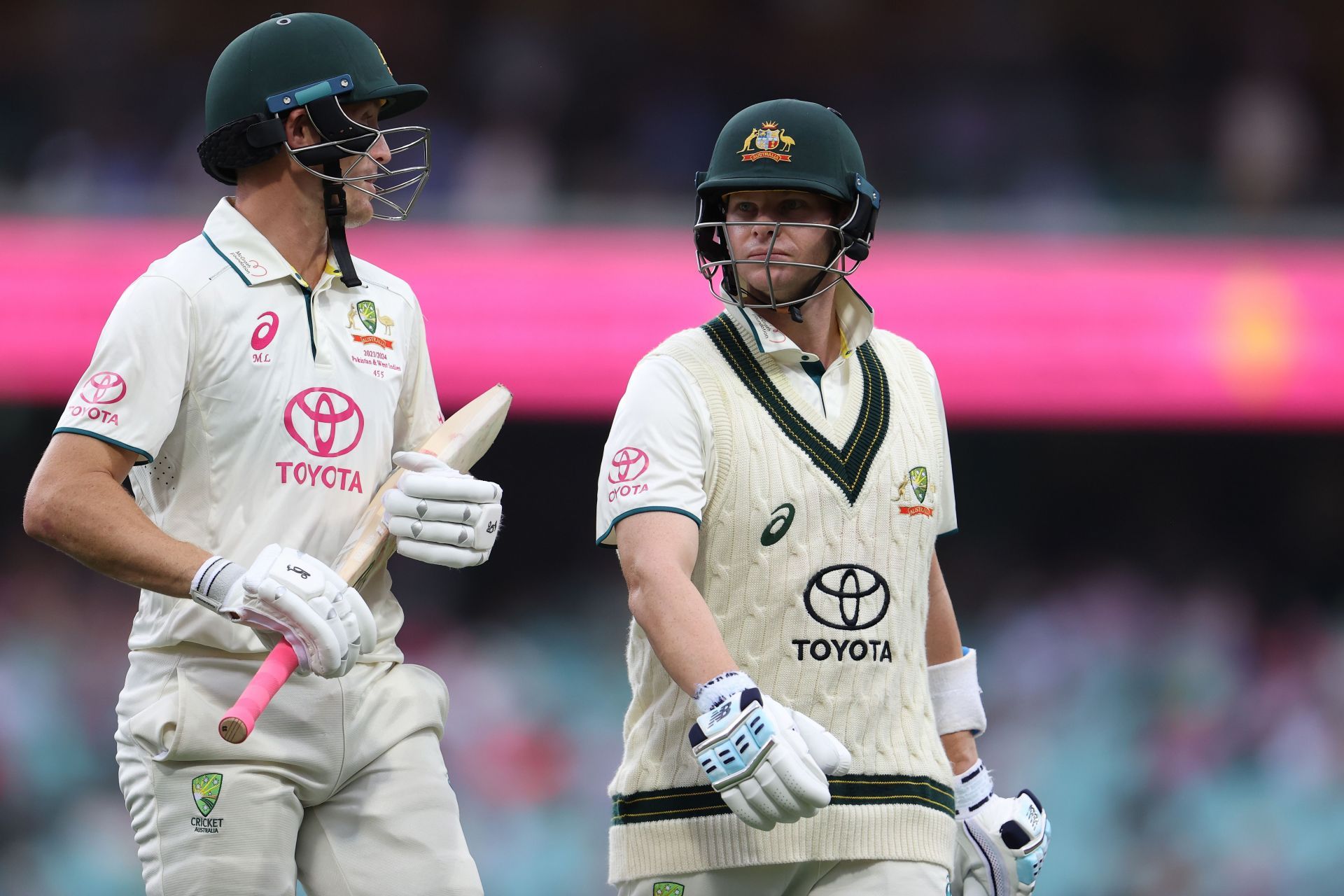 Marnus Labuschagne and Steven Smith. (Credits: Getty)