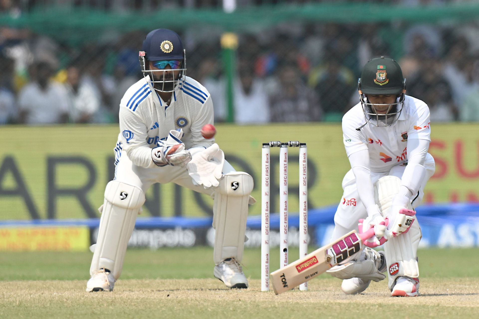 Mushfiqur Rahim first Bangladesh player to reach 6,000 runs in