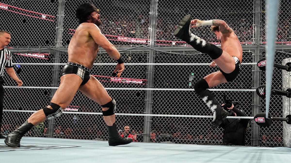 WWE Hall of Famer believes his legendary match is better than Drew McIntyre-CM Punk match at Bad Blood. (Photo: WWE.com)