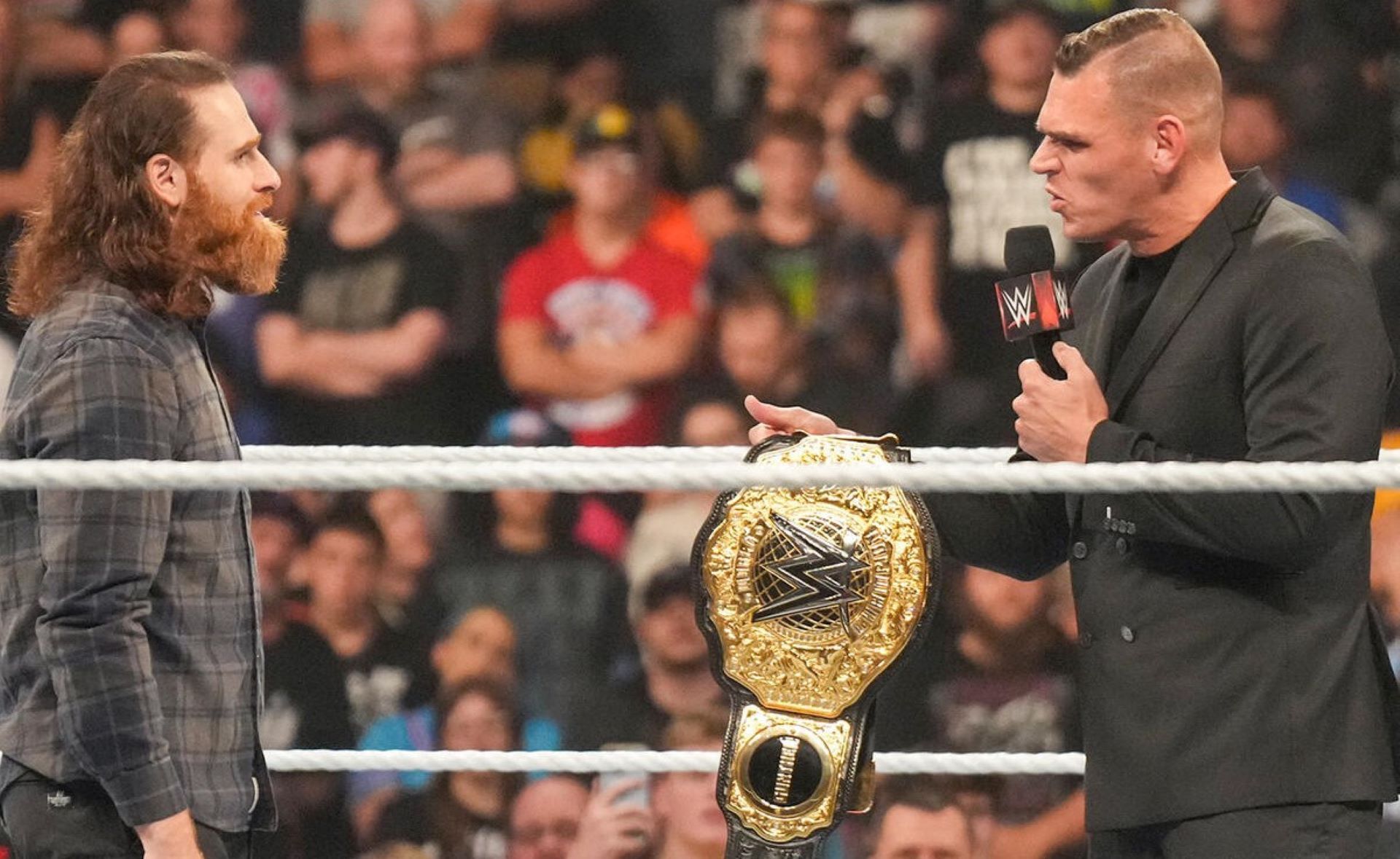 Can Sami Zayn do the unthinkable and win another title from Gunther on RAW? (Image Credit: WWE.com)