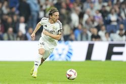 “I’m going to take some blood from Luka Modric to see if I can make it” - Real Madrid star responds when asked about playing for 10 more years