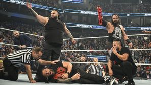 'Solo Sikoa को...'- WWE रिंग में Roman Reigns को तहस-नहस करने के बाद Bronson Reed ने तोड़ी चुप्पी