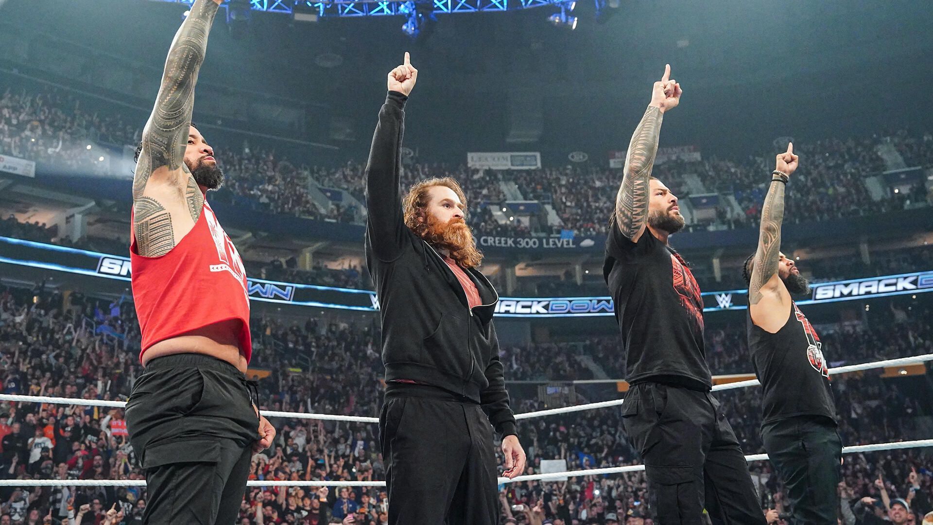 The OG Bloodline reunites on SmackDown