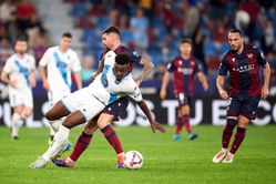 Pontevedra vs Levante Prediction and Betting Tips | 19th November 2024